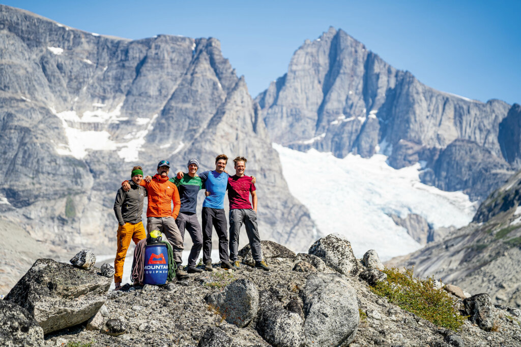 Gruppenfoto des DAV Expeditionskader der Herren in Grönland.