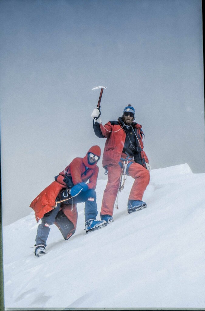 Andreas Orgler und Robert Renzler am Gipfel des Masherbrums.