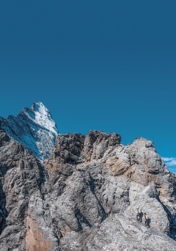 "Führen am kurzen Seil" in der Schweizer Bergführerausbildung