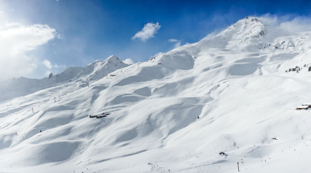 Gondelbahn Weisshorn im Skigebiet Arosa Schweiz  