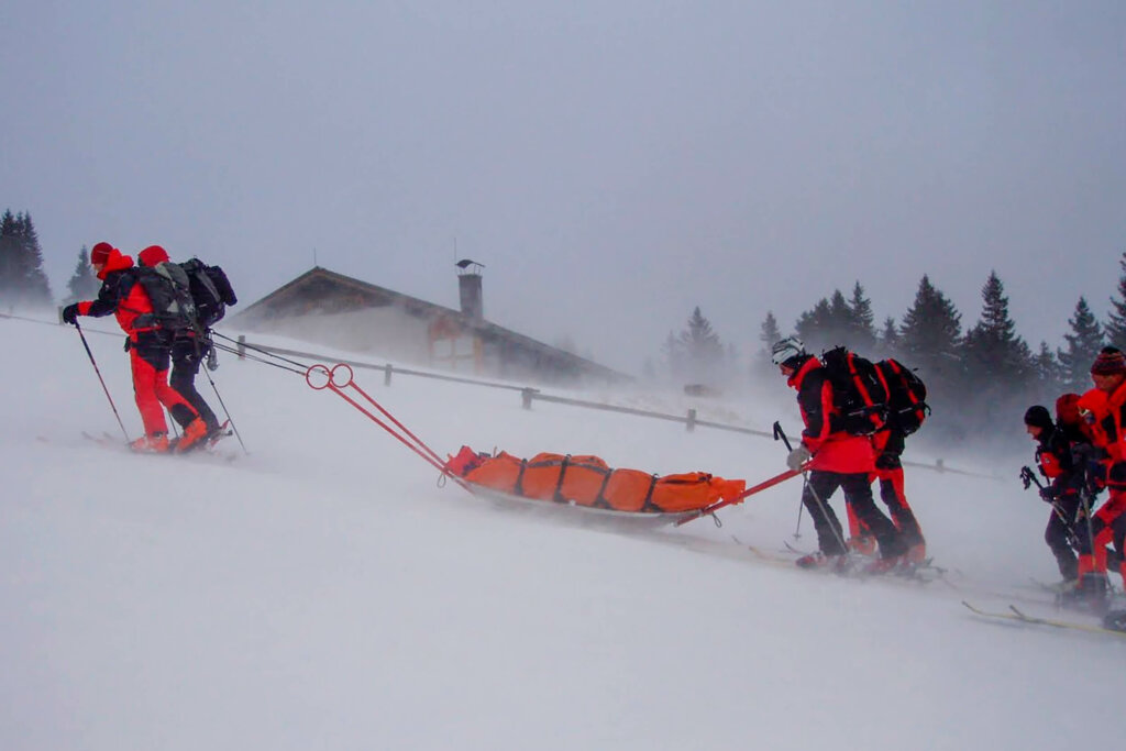 Risikosport Skifahren? Die häufigsten Ursachen waren Kollisionen. Foto: Bergrettung Österreich
